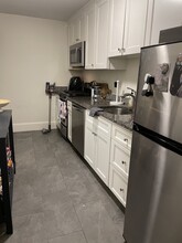 63 West Cedar St, Unit G in Boston, MA - Building Photo - Building Photo