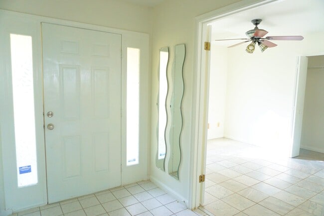 3915 Station Ct S in Jacksonville, FL - Building Photo - Building Photo