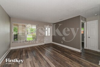 4762 West Dr in Ft. Myers, FL - Building Photo - Building Photo