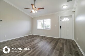 4312 13th St SW in Lehigh Acres, FL - Foto de edificio - Building Photo