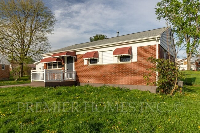 3812 Root Ave NE in Canton, OH - Building Photo - Building Photo