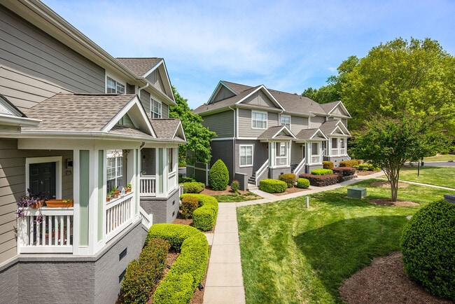 J 501 Estates in Durham, NC - Building Photo - Building Photo