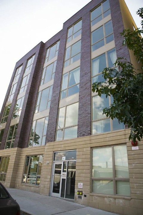 82 Marcy Ave in Brooklyn, NY - Building Photo