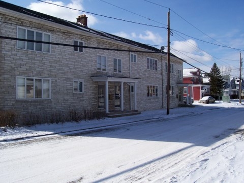 300 Parkridge Ave in Buffalo, NY - Building Photo