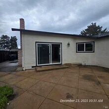 4875 Silverado Dr in Fairfield, CA - Building Photo - Building Photo