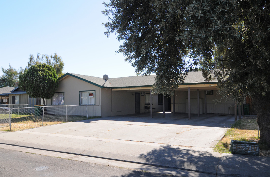 8017 Albany Dr in Stockton, CA - Building Photo