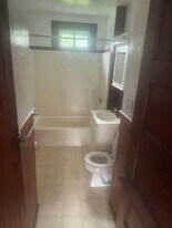 471 Gleasondale Rd, Unit 2 in Stow, MA - Building Photo