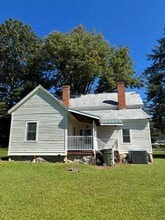 802 E Main St in Walhalla, SC - Building Photo - Building Photo