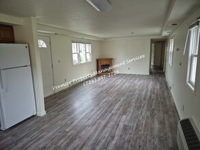 3712 51st St in New Brighton, PA - Building Photo - Building Photo