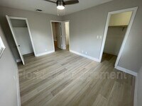 3901 Riverside Dr photo'