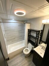 40 Saint Florian St, Unit Lower in Buffalo, NY - Building Photo - Building Photo