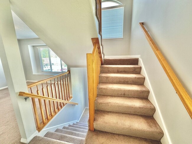 9677 S Villa Spgs Cv in Sandy, UT - Building Photo - Building Photo