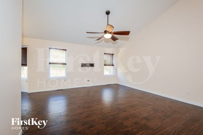 property at 240 Glen Meadows Ct