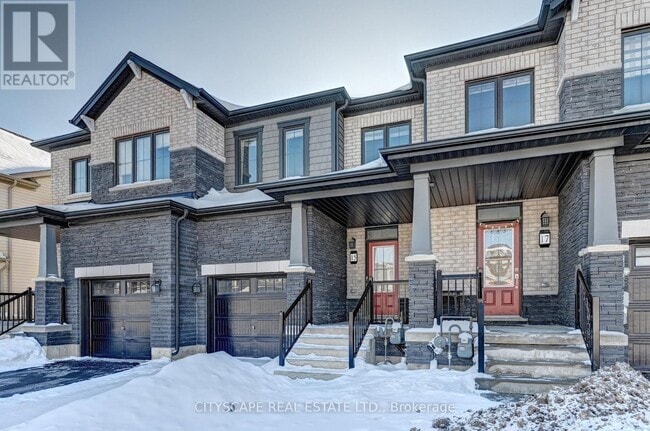 15 Amos Ave in Brantford, ON - Building Photo - Building Photo