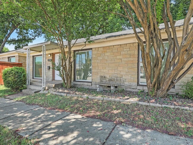 6950 Hillcrest Ave, Unit 1 in Dallas, TX - Building Photo - Building Photo