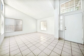 771 E Avenue K7 in Lancaster, CA - Building Photo - Building Photo