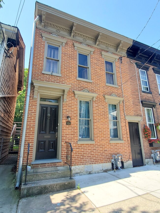 property at 166 E Pomfret St
