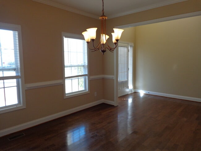 114 Stiles Dr in Dallas, GA - Building Photo - Building Photo
