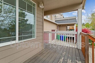 14186 SE Summerfield Loop in Happy Valley, OR - Building Photo - Building Photo