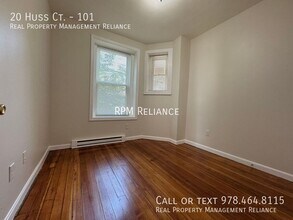 20 Huss Ct in Lynn, MA - Building Photo - Building Photo