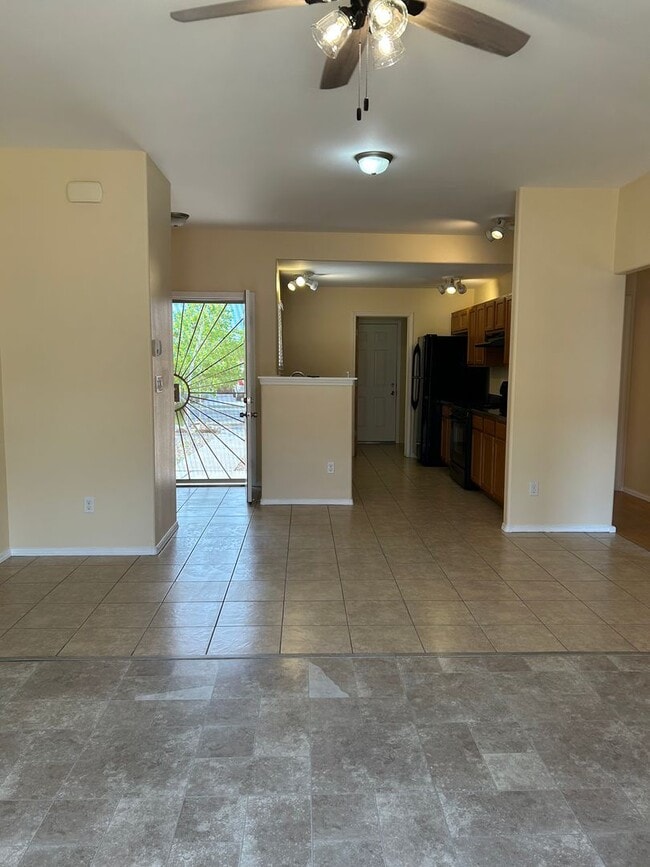 property at 7603 Mesa Del Oro Ln