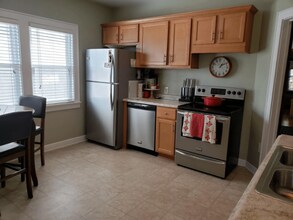 2350 N 65th St in Wauwatosa, WI - Building Photo - Building Photo