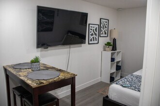 1219 W 500 S in Salt Lake City, UT - Building Photo - Building Photo