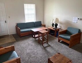 15 S Shafer St, Unit 2005 in Athens, OH - Building Photo - Building Photo