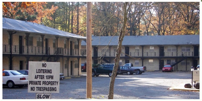 Pine Plaza Apartments in Little Rock, AR - Foto de edificio