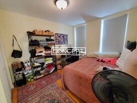 224 Hanover St, Unit 18 in Boston, MA - Building Photo