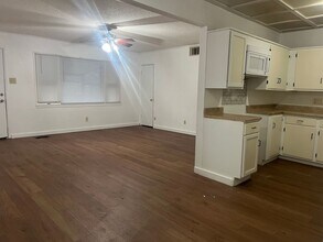 3477 SW Clare Ave in Topeka, KS - Building Photo - Building Photo