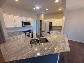 1460 Vinery Ave in Cumming, GA - Building Photo - Building Photo