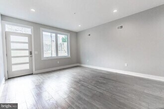 2055 Tasker St in Philadelphia, PA - Building Photo - Building Photo