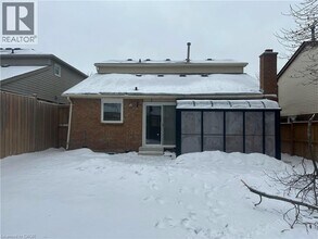 79 Golden Meadow Crescent in Kitchener, ON - Building Photo - Building Photo