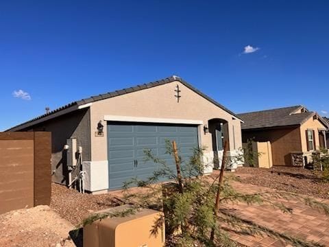 19958 W Badgett Ln in Litchfield Park, AZ - Building Photo