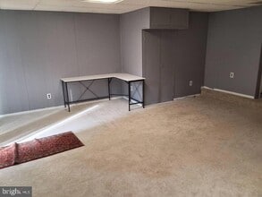 7416 Erska Woods Court in Springfield, VA - Building Photo - Building Photo