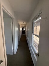 233 Washington Ave, Unit Floor 2 in Hackensack, NJ - Building Photo - Building Photo