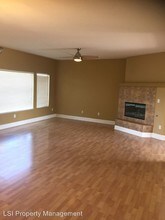 10809 Garden Mist Dr-Unit -Unit 2014 in Las Vegas, NV - Building Photo - Building Photo