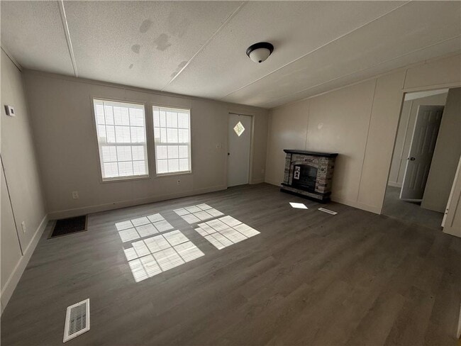 129 Asa Dorsey Rd in Cleveland, GA - Building Photo - Building Photo