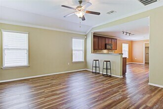 7000 Crestone Rd in Austin, TX - Building Photo - Building Photo