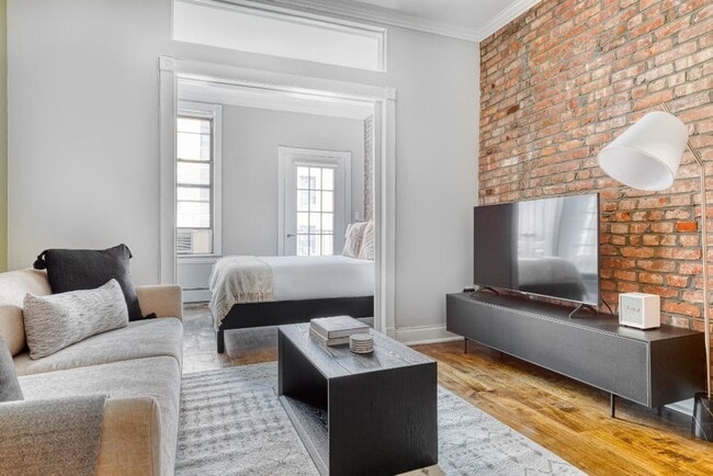44 Avenue B