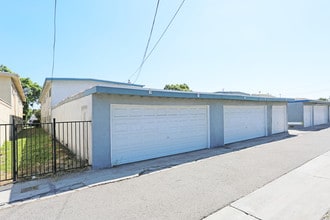 11581 Stuart Dr in Garden Grove, CA - Building Photo - Building Photo