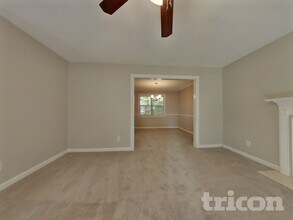 3712 Bayside Cove in Acworth, GA - Foto de edificio - Building Photo