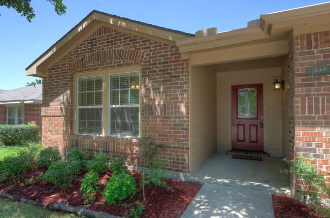 2317 Lookout Ln in Denton, TX - Building Photo - Building Photo