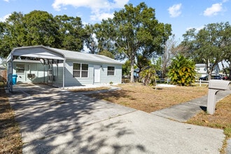 6818 59th St N in Pinellas Park, FL - Building Photo - Building Photo