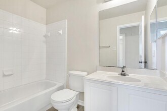 39 S Camellia Grove Cir in Spring, TX - Building Photo - Building Photo