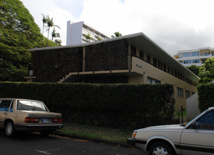 1700 Makiki St in Honolulu, HI - Building Photo - Building Photo