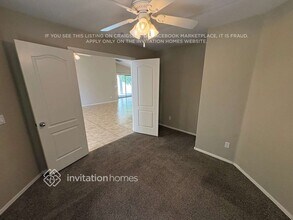 11825 W Maui Ln in El Mirage, AZ - Foto de edificio - Building Photo