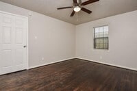 3615 Dennis St photo'