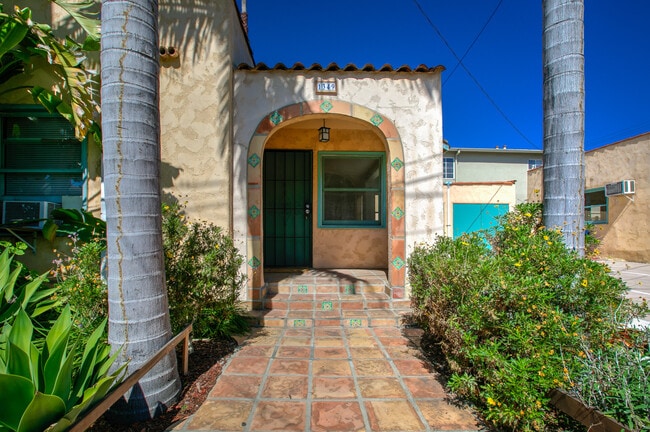 1349 N Citrus Ave in Los Angeles, CA - Building Photo - Building Photo